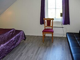 6 Person Holiday Home in Onarheim