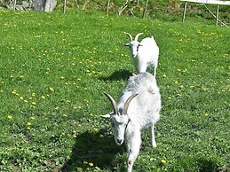 6 Person Holiday Home in Onarheim