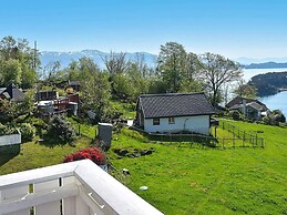 6 Person Holiday Home in Onarheim