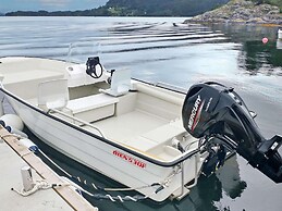 6 Person Holiday Home in Onarheim