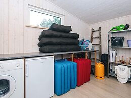 10 Person Holiday Home in Glesborg-by Traum