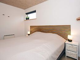 10 Person Holiday Home in Glesborg-by Traum