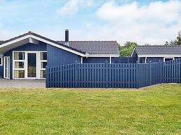 8 Person Holiday Home in Hemmet