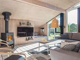 8 Person Holiday Home in Juelsminde-by Traum