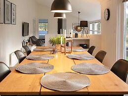 10 Person Holiday Home in Jerup-by Traum