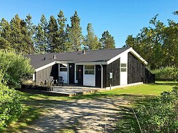 10 Person Holiday Home in Jerup-by Traum