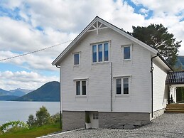 10 Person Holiday Home in Folkestad