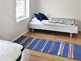 8 Person Holiday Home in Oksvoll