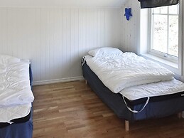 8 Person Holiday Home in Oksvoll