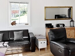 8 Person Holiday Home in Oksvoll