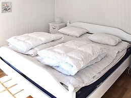 8 Person Holiday Home in Oksvoll