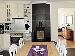 8 Person Holiday Home in Oksvoll