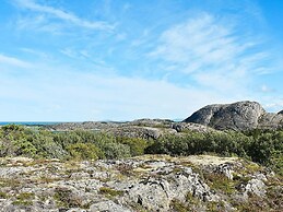 8 Person Holiday Home in Oksvoll