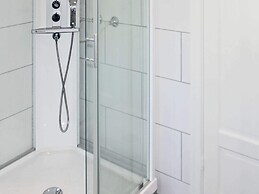 8 Person Holiday Home in Oksvoll