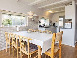 6 Person Holiday Home in Hurup Thy-by Traum