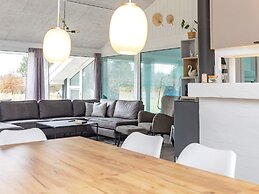 10 Person Holiday Home in Bindslev-by Traum