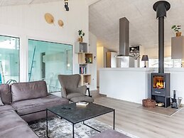 10 Person Holiday Home in Bindslev-by Traum