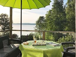 7 Person Holiday Home in Allingsas, Sverige