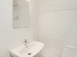 Comfortable Holiday Home in Henne With Terrace