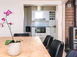 10 Person Holiday Home in Juelsminde-by Traum