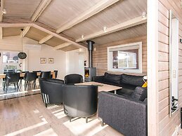 10 Person Holiday Home in Juelsminde-by Traum