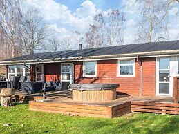 10 Person Holiday Home in Juelsminde-by Traum