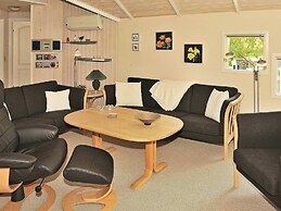 8 Person Holiday Home in Oksbol