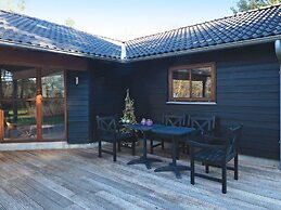 8 Person Holiday Home in Skals-by Traum