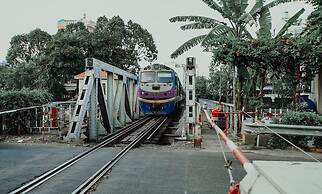 Deluxe Private Room 1 bed ,1 Bath 2 Guests