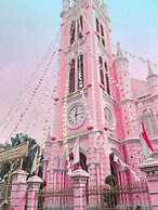 Deluxe Private Room 1 bed ,1 Bath 2 Guests