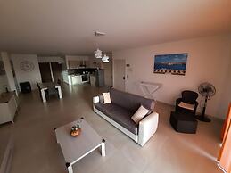 Paradise Luxury Apartment