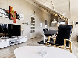 6 Person Holiday Home in Hadsund-by Traum