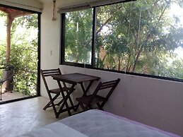 . Double Bed, Queen Size, Small Kitchen, Terrace, Wi-fi- air Condition