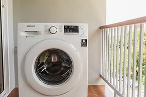 Palmetto Condominium