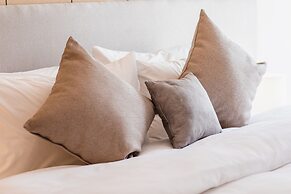 Palmetto Condominium