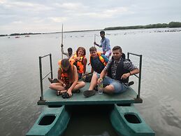 Star Hotel Arugambay