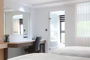 Gamalan Spring Hotel