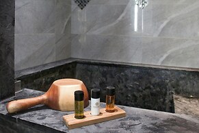 Gamalan Spring Hotel