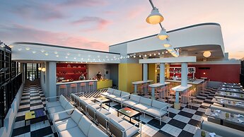 Hotel Indigo Adelaide Markets by IHG