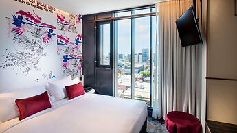 Hotel Indigo Adelaide Markets by IHG