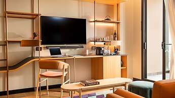 Hotel Indigo Adelaide Markets by IHG