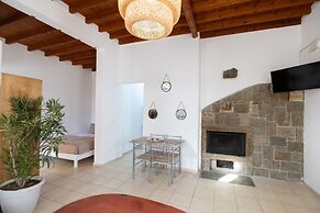 Dimelal Mikonos Downtown Apartments