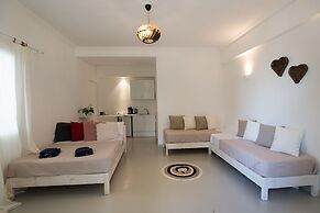 Dimelal Mikonos Downtown Apartments