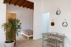 Dimelal Mikonos Downtown Apartments