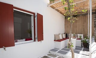 Dimelal Mikonos Downtown Apartments