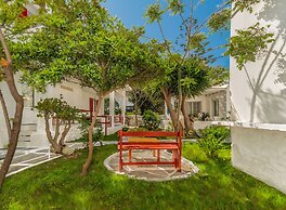 Dimelal Mikonos Downtown Apartments