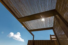 3 Elements by Stylish Stays