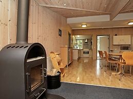 20 Person Holiday Home in Oster Assels