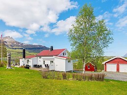 Holiday Home in Inndyr