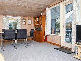 6 Person Holiday Home in Juelsminde-by Traum